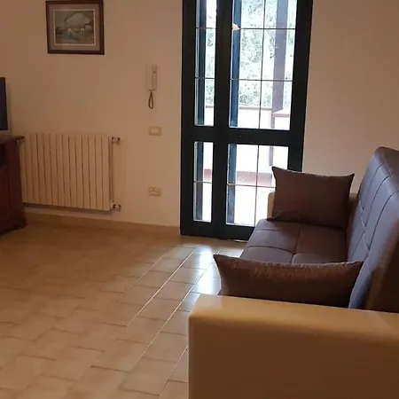 Immersa Nel Verde, Podere San Guido Apartamento Casa Fusi